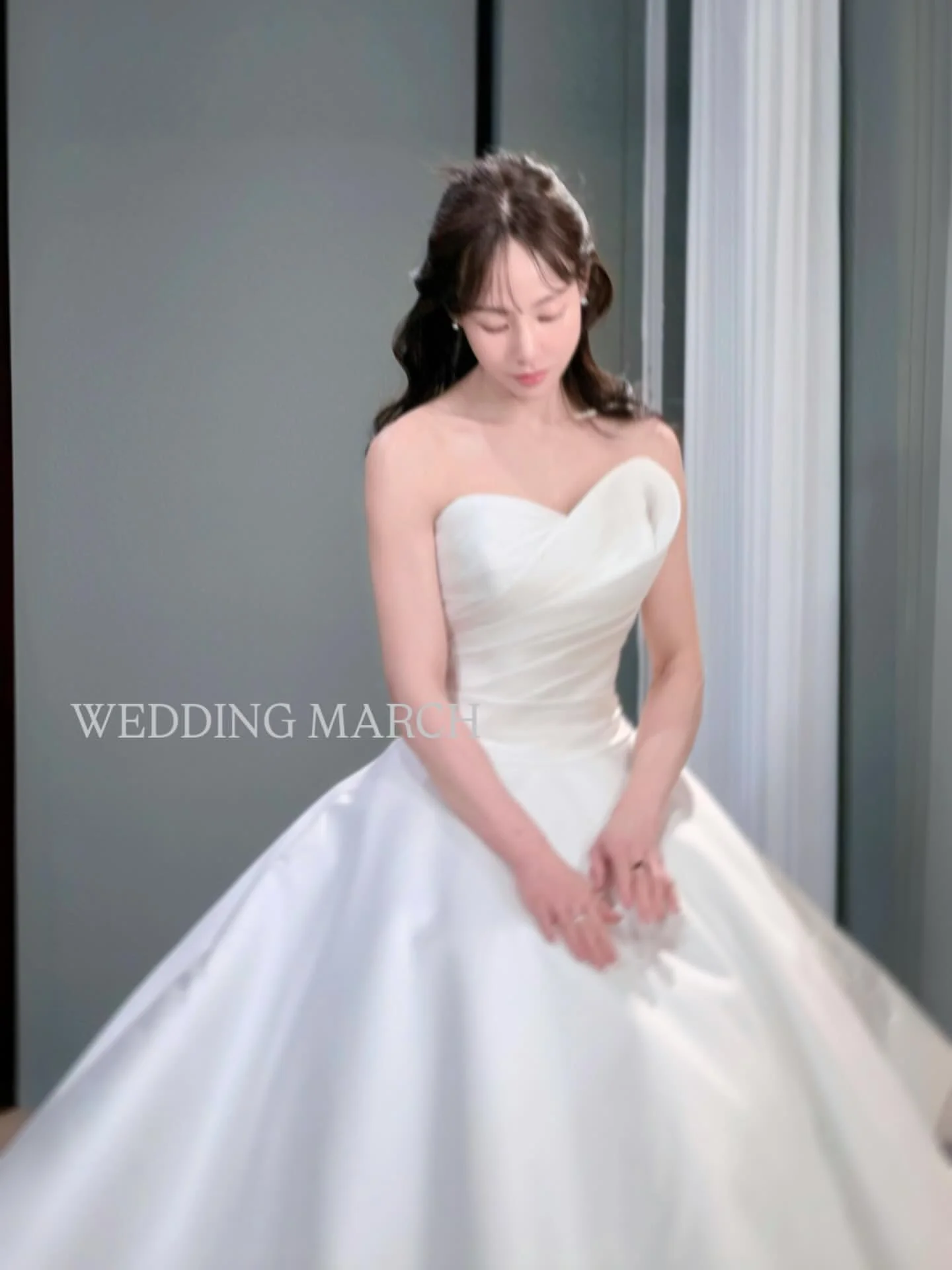 웨딩마치 미니멀