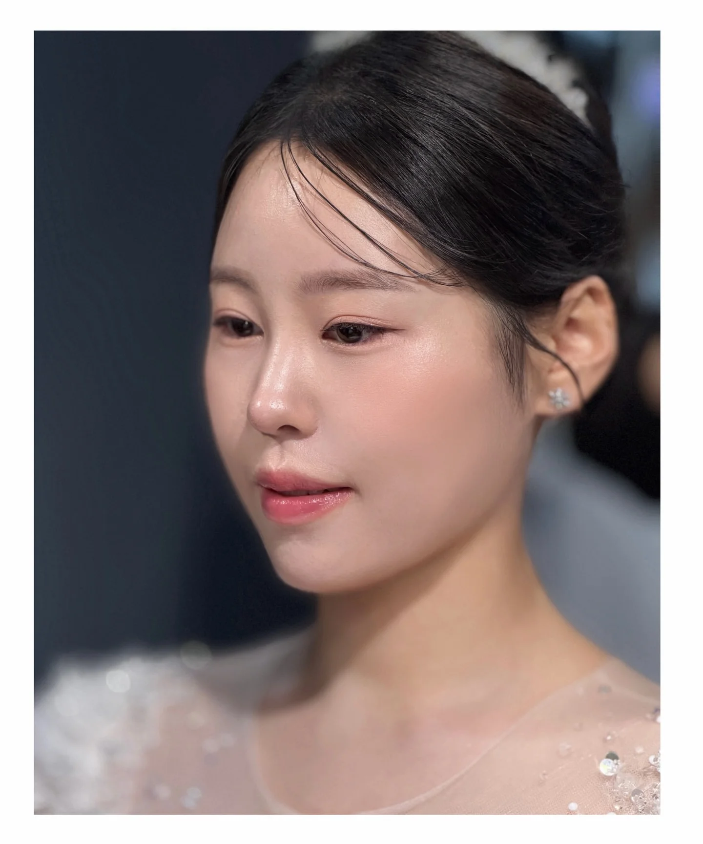 웨딩마치 볼가운